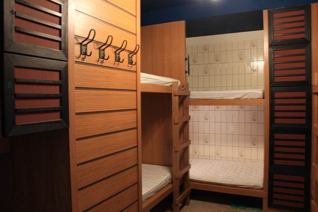 Hsin Hsin Hotel Miaoli Exterior photo